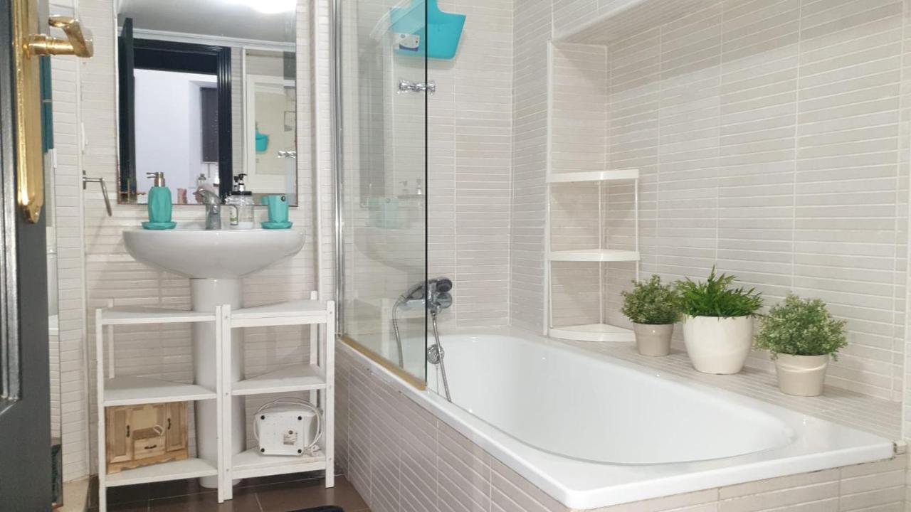 Duplex Proximo A Plaza De La Alameda Lägenhet Sevilla Exteriör bild